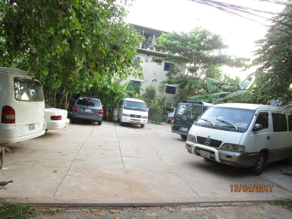 Visal Sak Guesthouse Kep Extérieur photo